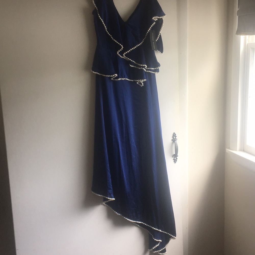 Haute Rogue dress size small